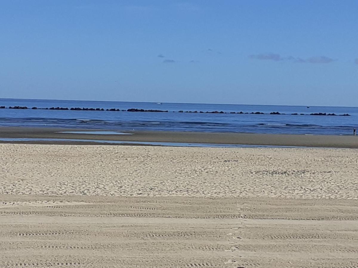 Appartement Avec Vue Superbe Sur La Mer 敦刻尔克 外观 照片